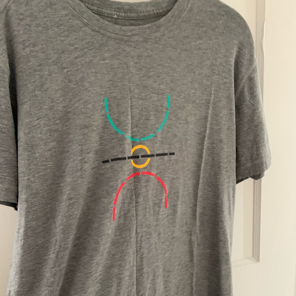 Lululemon 5 year basic large grey